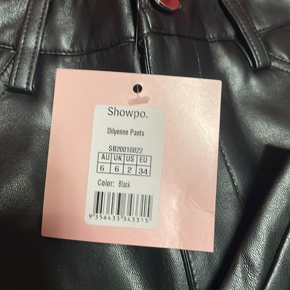 Showpo. black faux leather pants NWT SIZE 2 - Picture 3 of 9